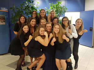 Allways smiling: unsere Handball-Frauen