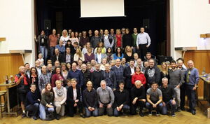 Dieses imposante Gruppenbild entstand beim Ehemaligen-Treffen der Trampolin in der Tornhall