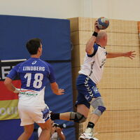 Christian Görlich (hier gegen den HSV Hamburg) verteidigte mit seinem Team die Tabellenführung der Bezirksliga A