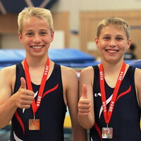 Lars Erik (rechts) - hier bei der Hessenmeisterschaft 2014, wo er hinter Louis Silber holte