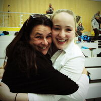 Petra und Elisabeth (rechts) - zwei Kampfrichterinnen vom TVB. Liese ist hat nun die Landeslizenz erworben