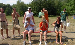 Zeltlager-Taufe für die Betreuer