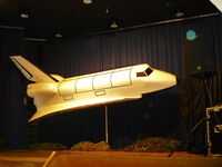 Die Turnhalle ist bereit - das Spaceshuttle ist schon gelandet