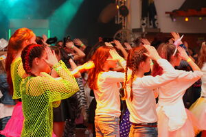 Ein Klassiker, der auch heute noch zieht... Macarena von Los de Rios