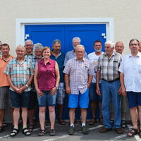 v.l.: Werner Senßfelder, Rudolf Drodt, Manfred Stiltz, Daniel Raiß, Erich Barthel, Helmut Senßfelder, Dagmar Kraus, Karl Metzger, Eckehard Grischke, Gerhardt Senßfelder, Wolfgang Büchs, Hans Funk, Karl Frey, Klaus Drodt, Wilhelm Krämer, Herbert Raiß, Erwi